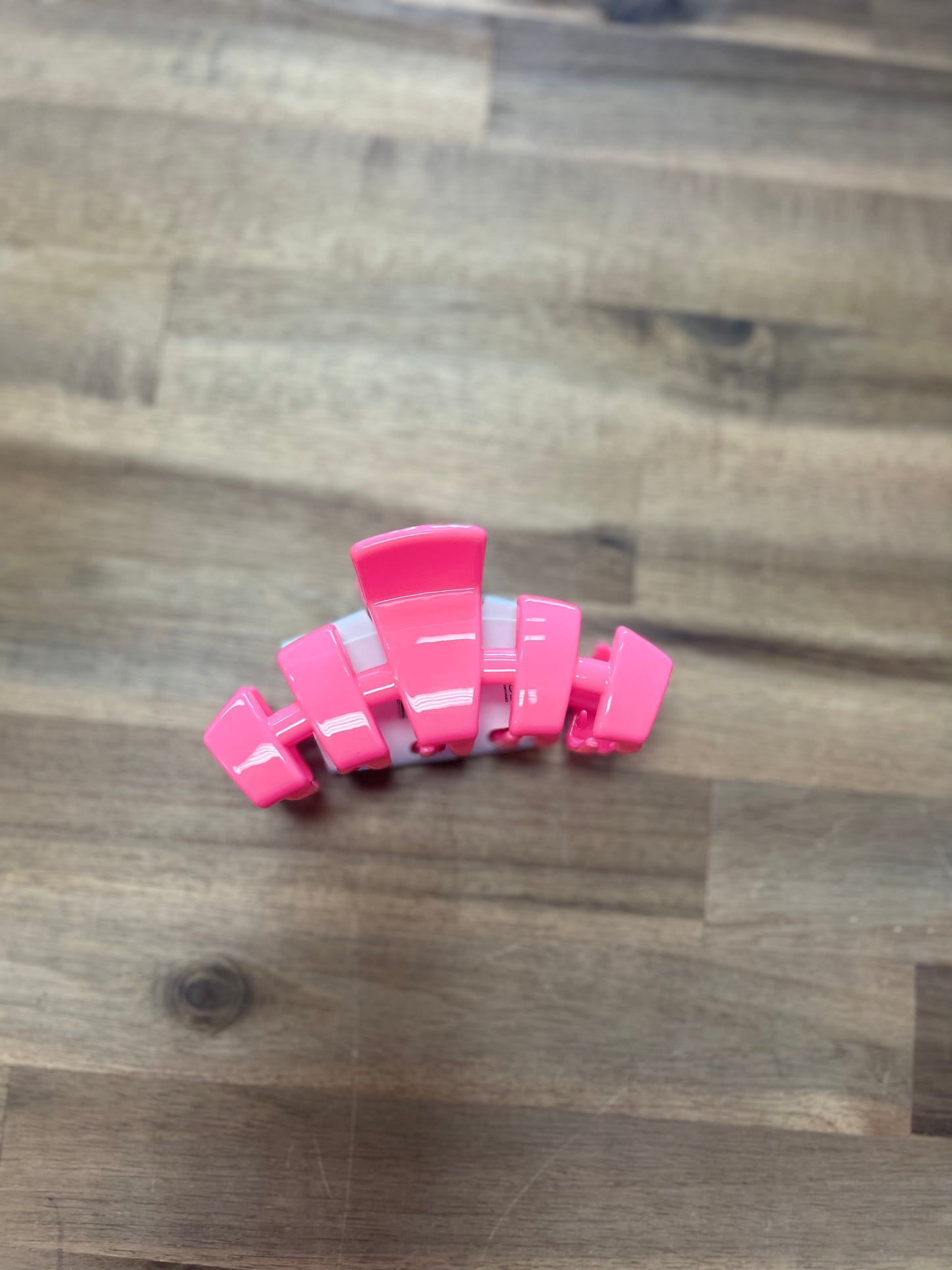 Aruba Medium Claw Clip